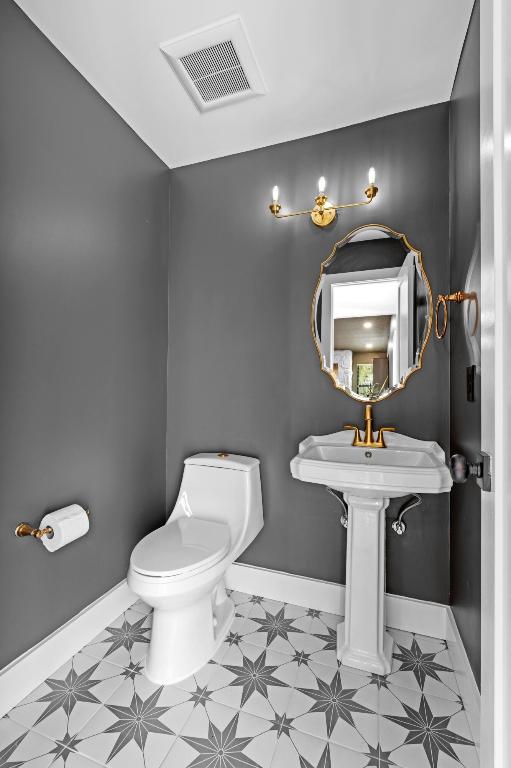 CRANBROOK LAKE ESTATES - Residential