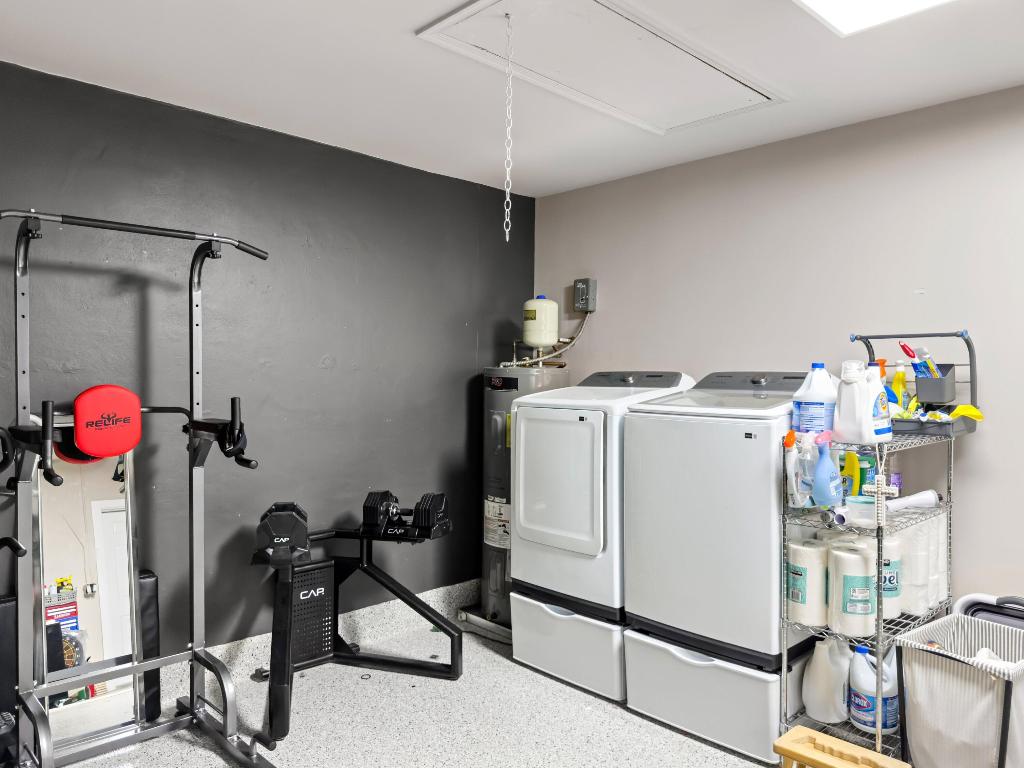 CRANBROOK LAKE ESTATES - Residential