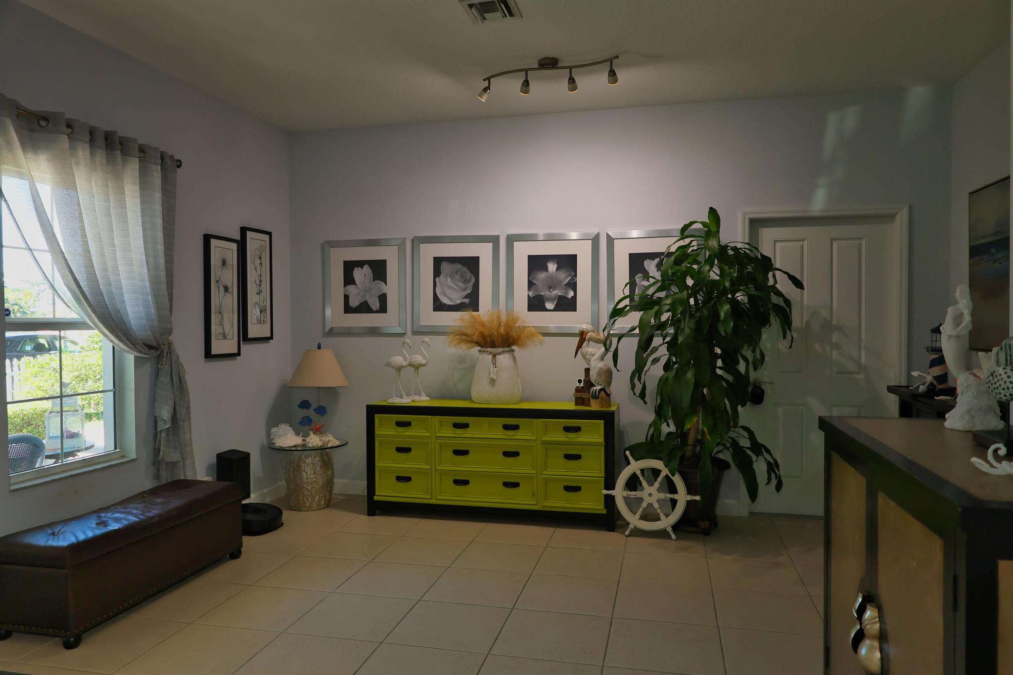 GOLFVIEW HEIGHTS 7 - Residential