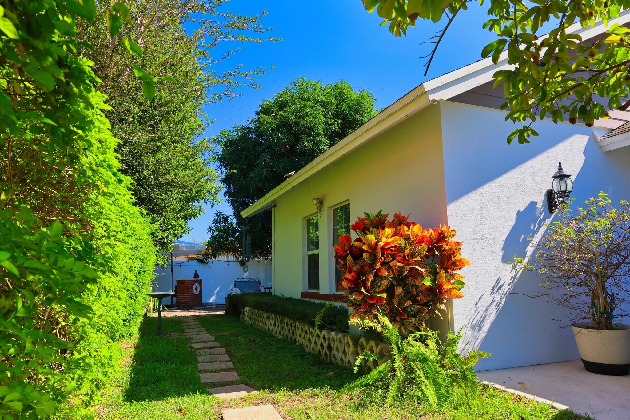 GOLFVIEW HEIGHTS 7 - Residential