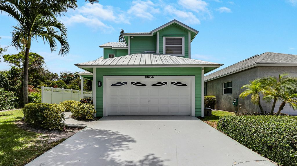 Photo of 10636 SE Rosemarie Court, Hobe Sound, FL 33455 (MLS # R11078458)