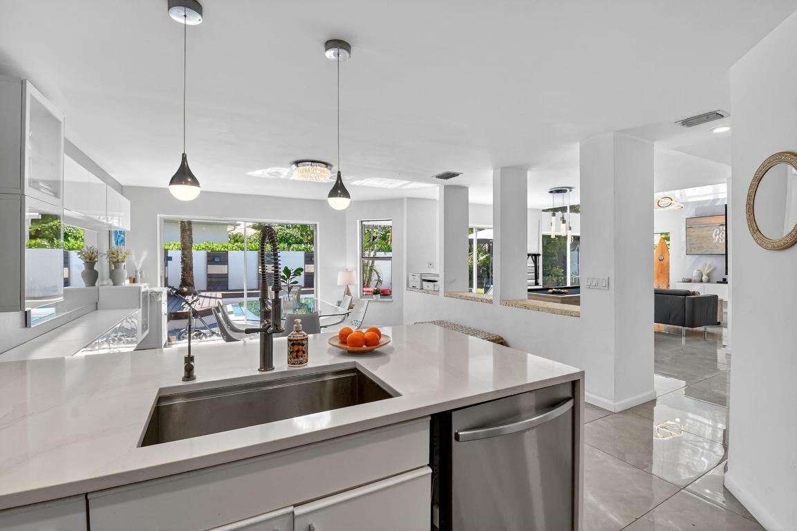 CEDAR CAY - Residential