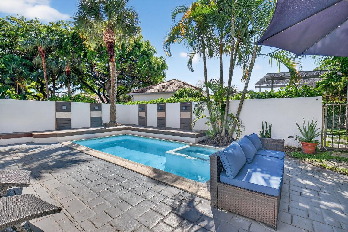 CEDAR CAY - Residential