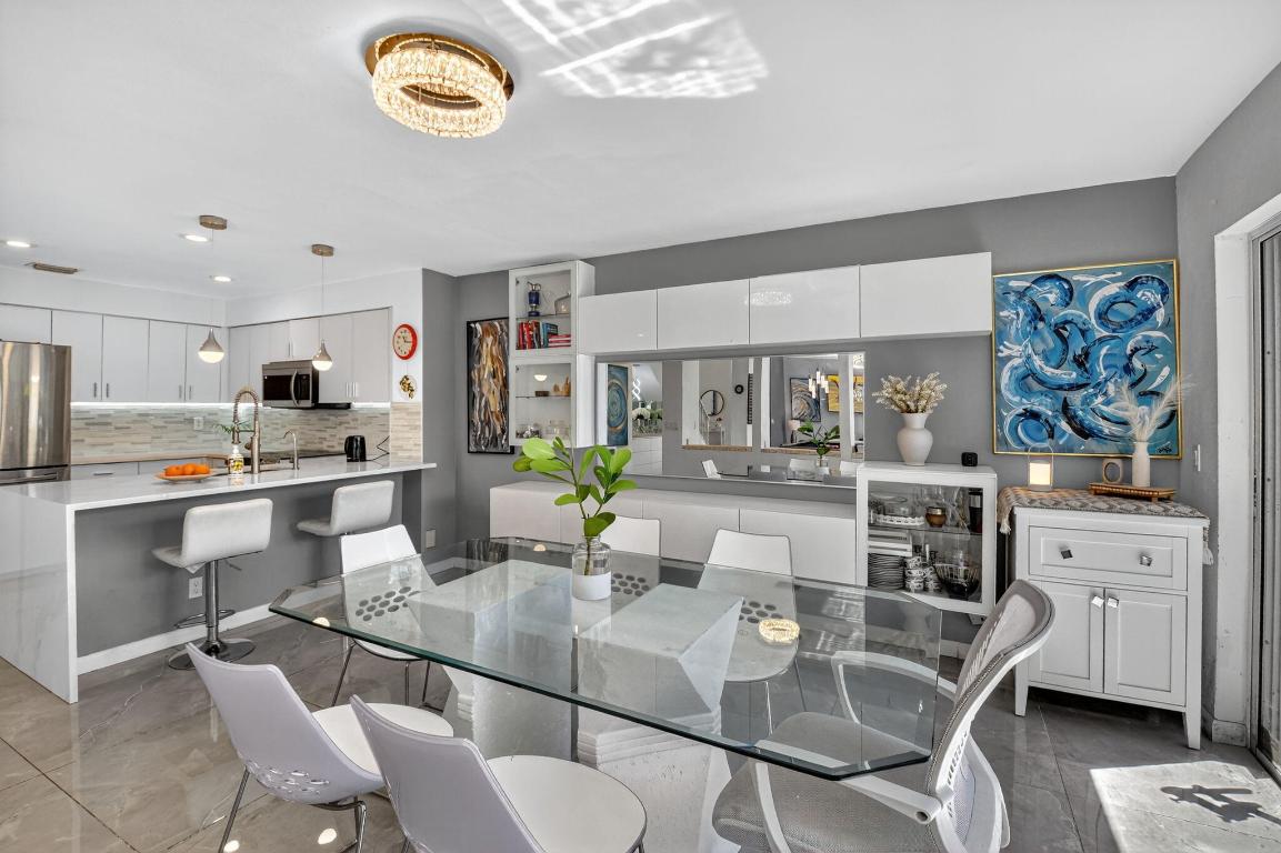 CEDAR CAY - Residential