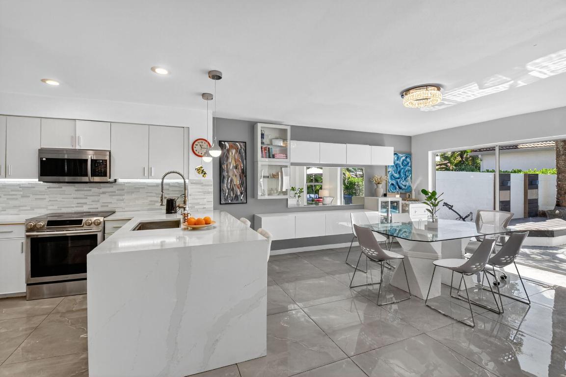 CEDAR CAY - Residential