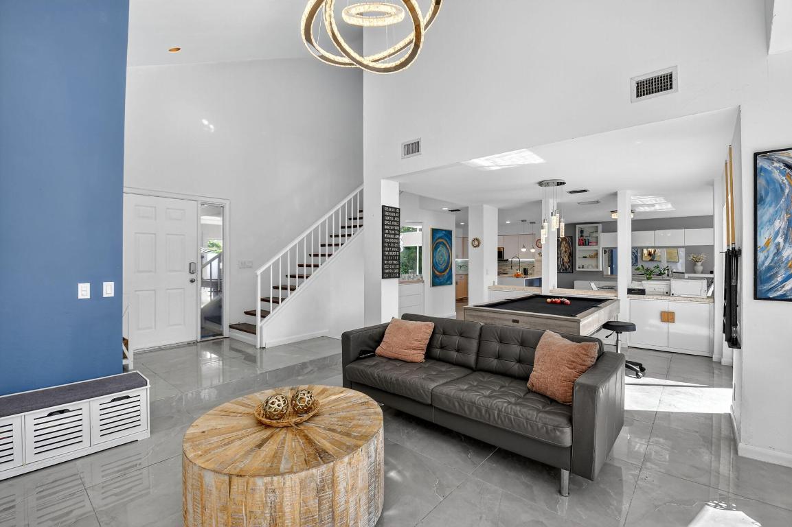 CEDAR CAY - Residential