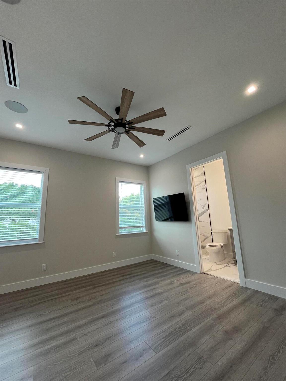 Mandarin and Orange - Residential Lease