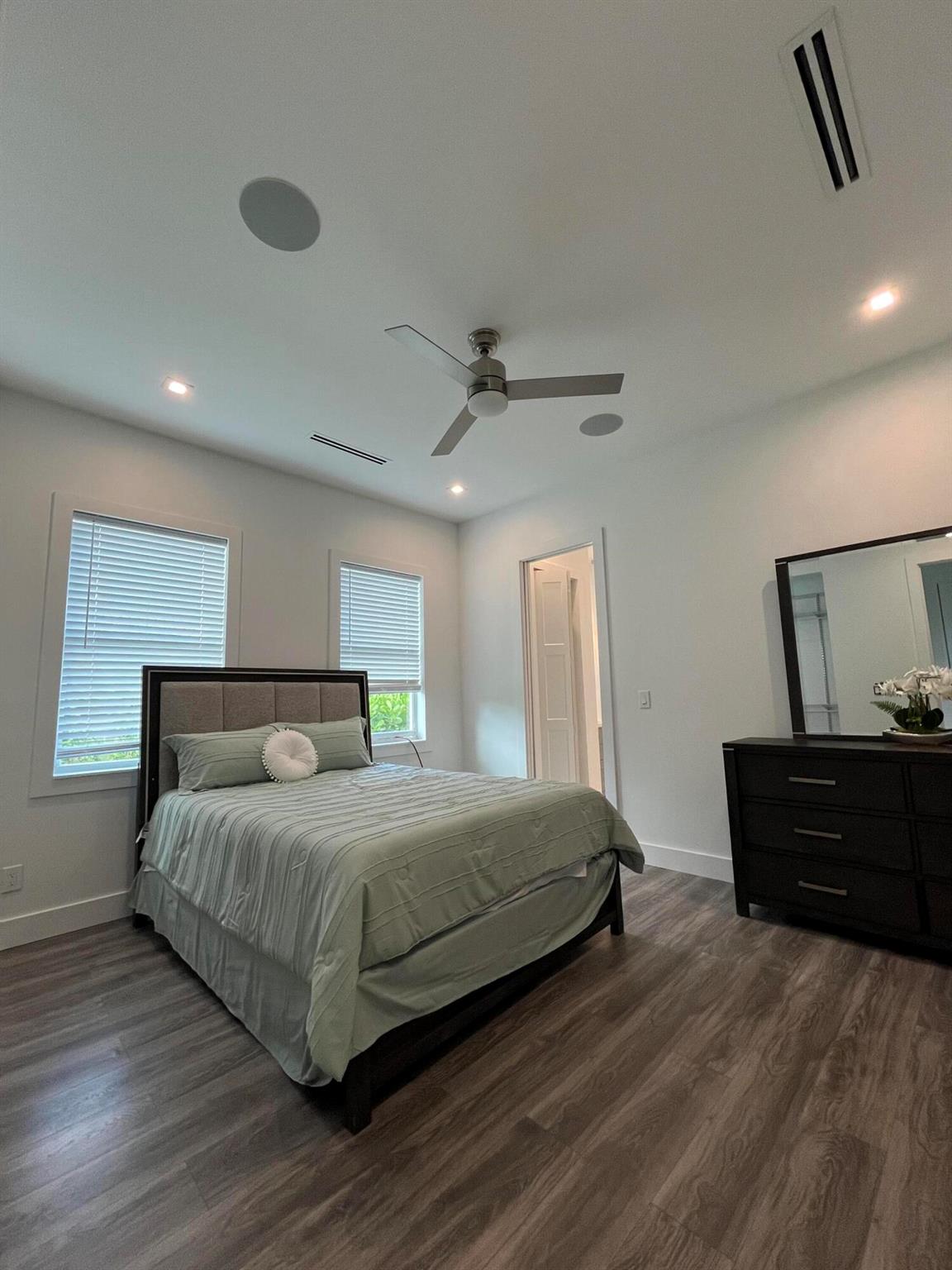 Mandarin and Orange - Residential Lease