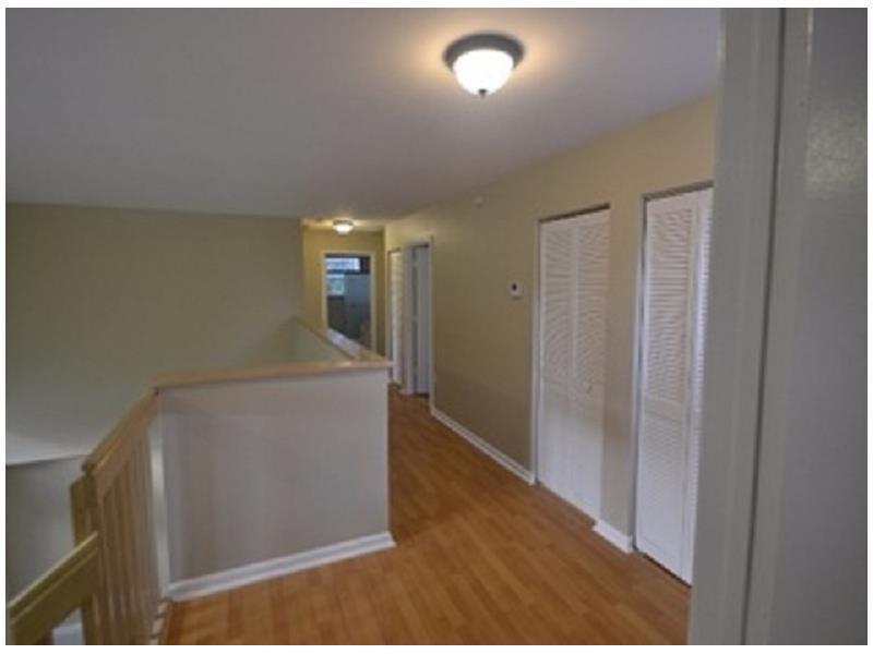 MILL RUN - Residential Lease