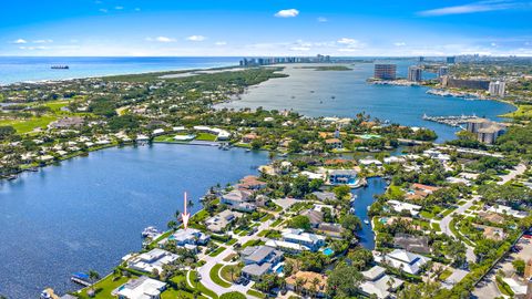 Property photo of 11730 Lake Shore Place, North Palm Beach, FL 33408