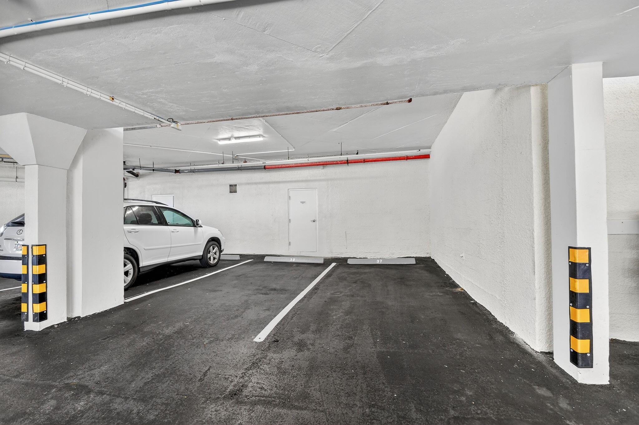 DUNE DECK OF THE PALM BEA - Residential Lease