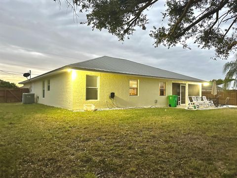 A home in Port St Lucie