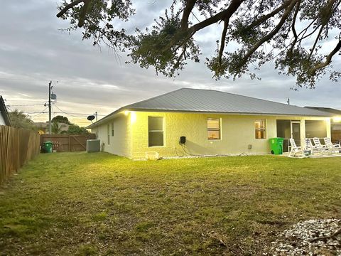 A home in Port St Lucie