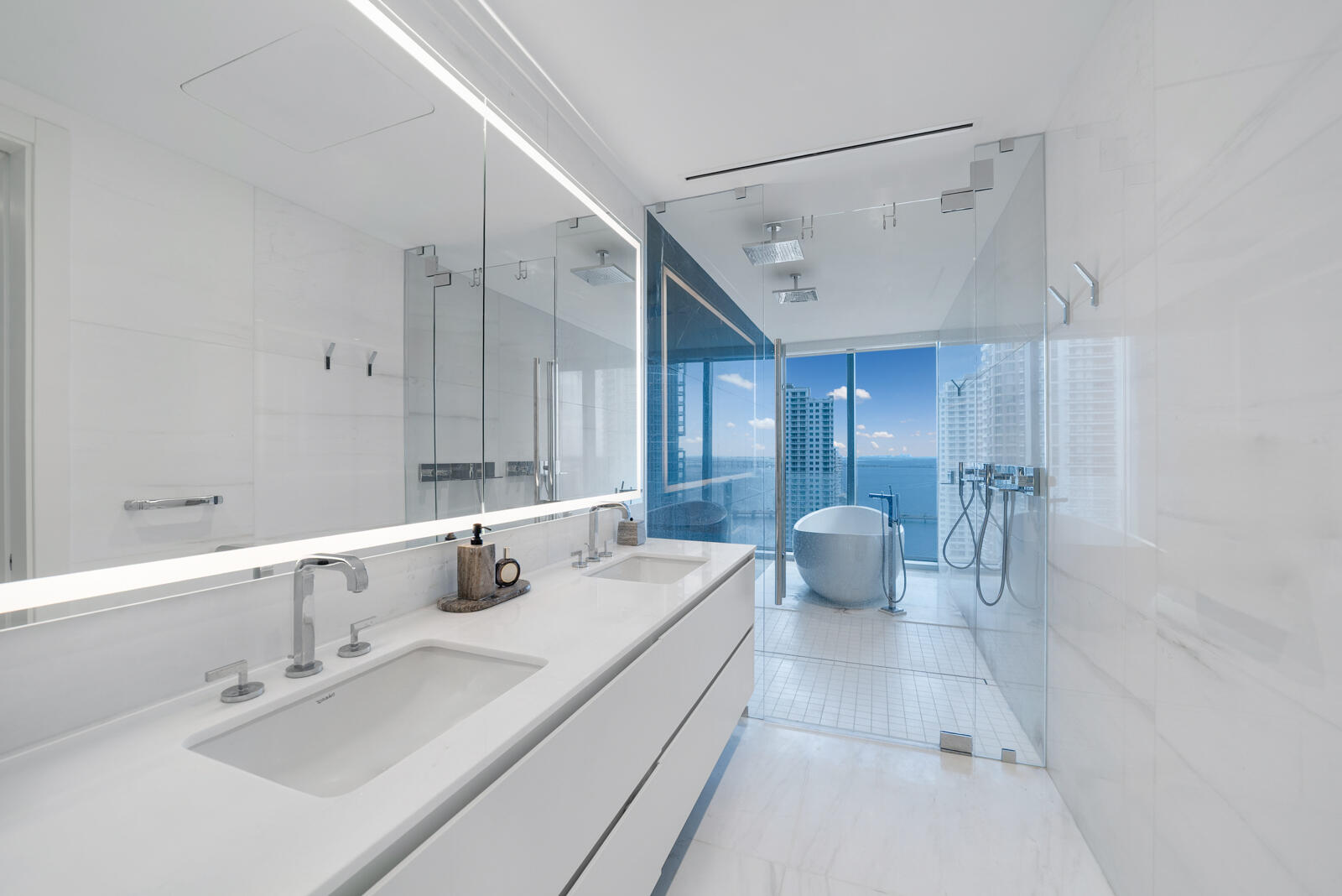 Aston Martin Residences - Residential