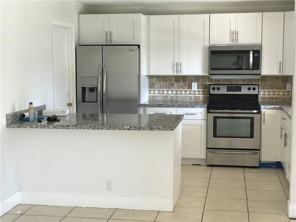 Oriole-Margate Sec 5 84-2 - Residential Lease