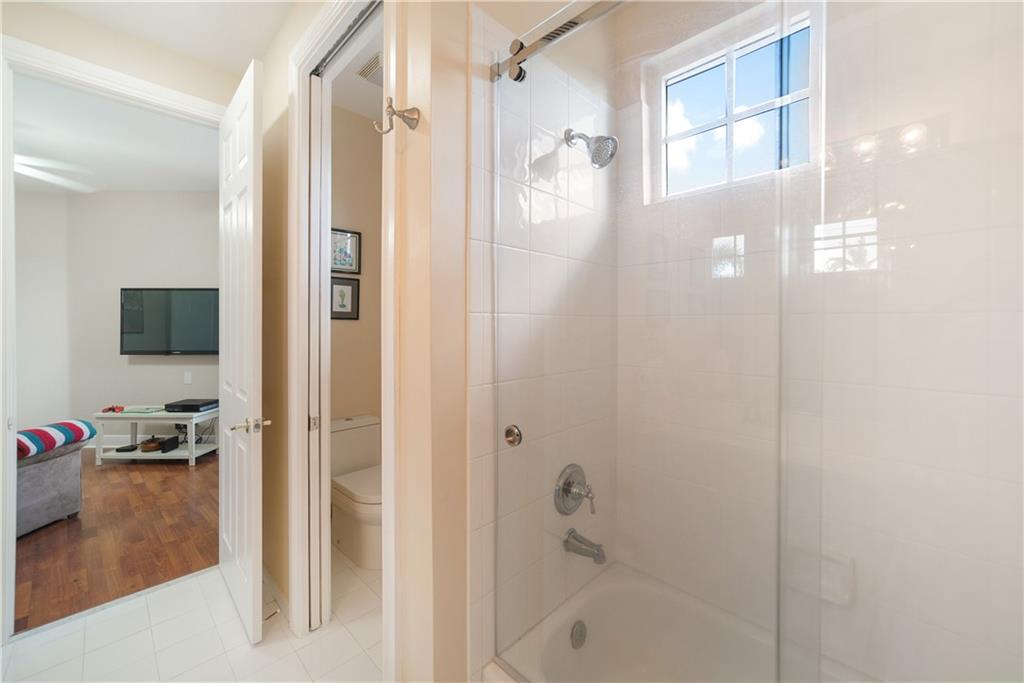 Parkland Isles - Residential