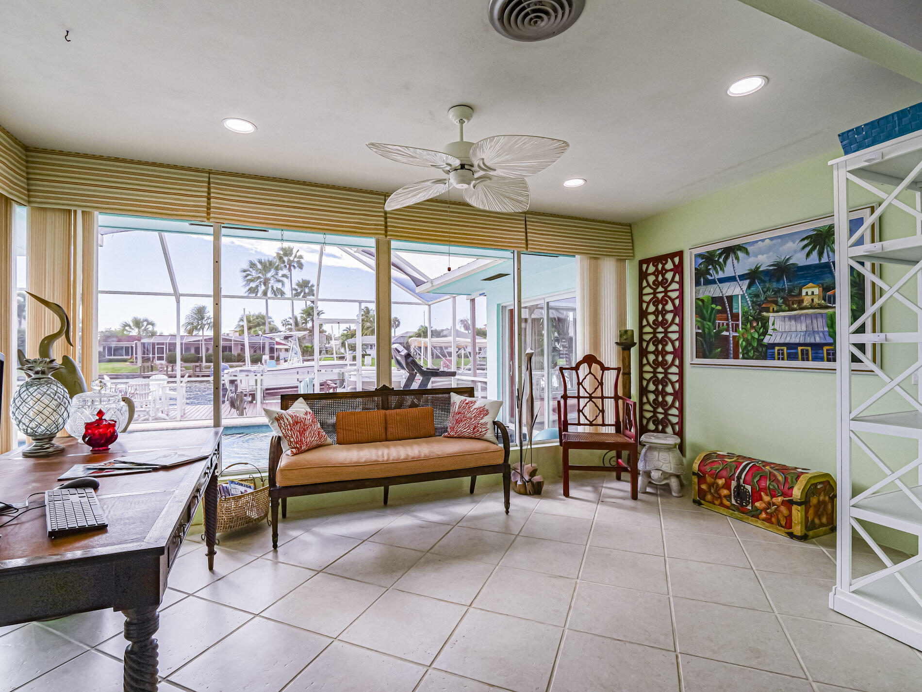 VERO ISLES PLAT NO 2 - Residential