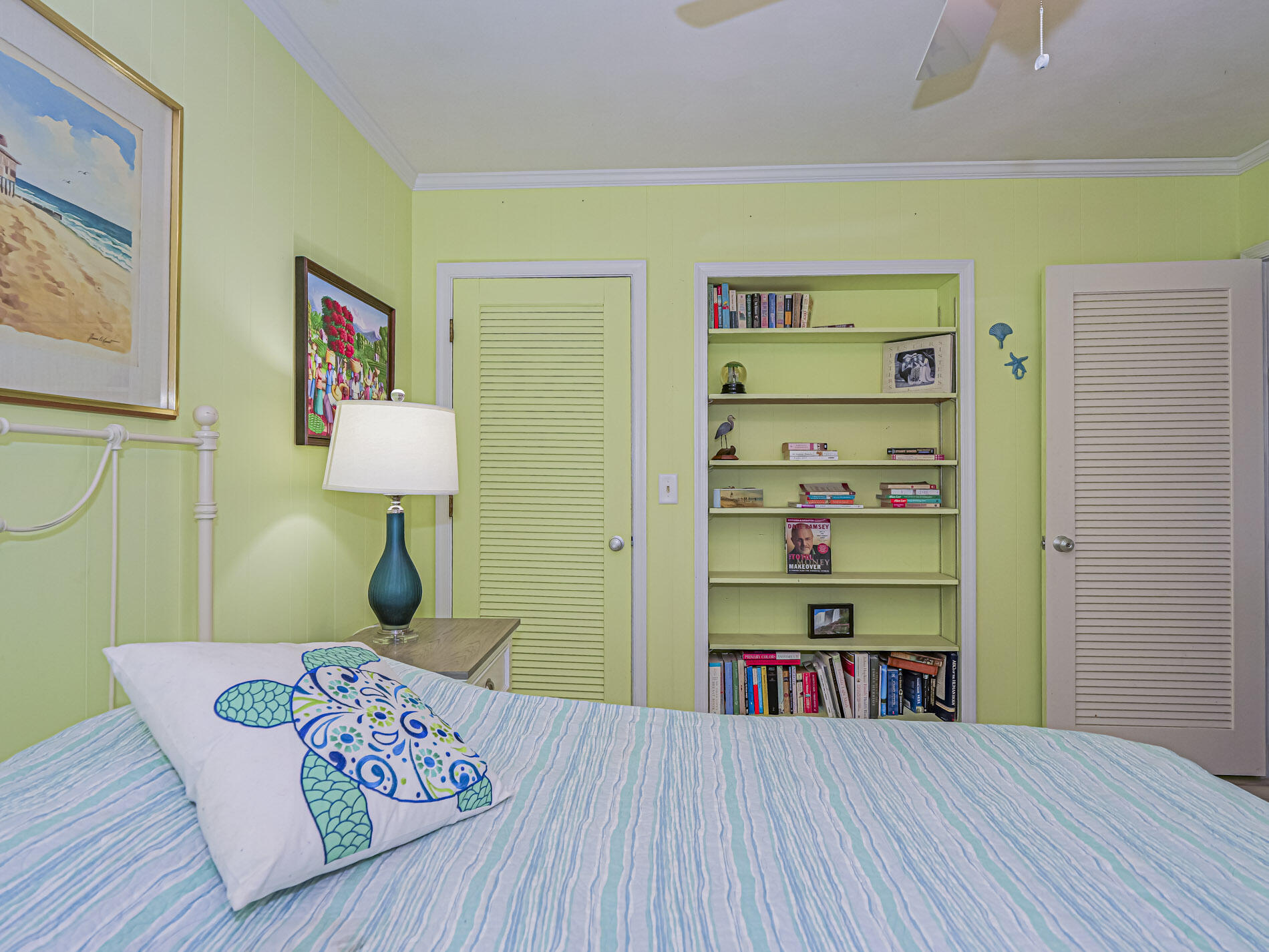 VERO ISLES PLAT NO 2 - Residential