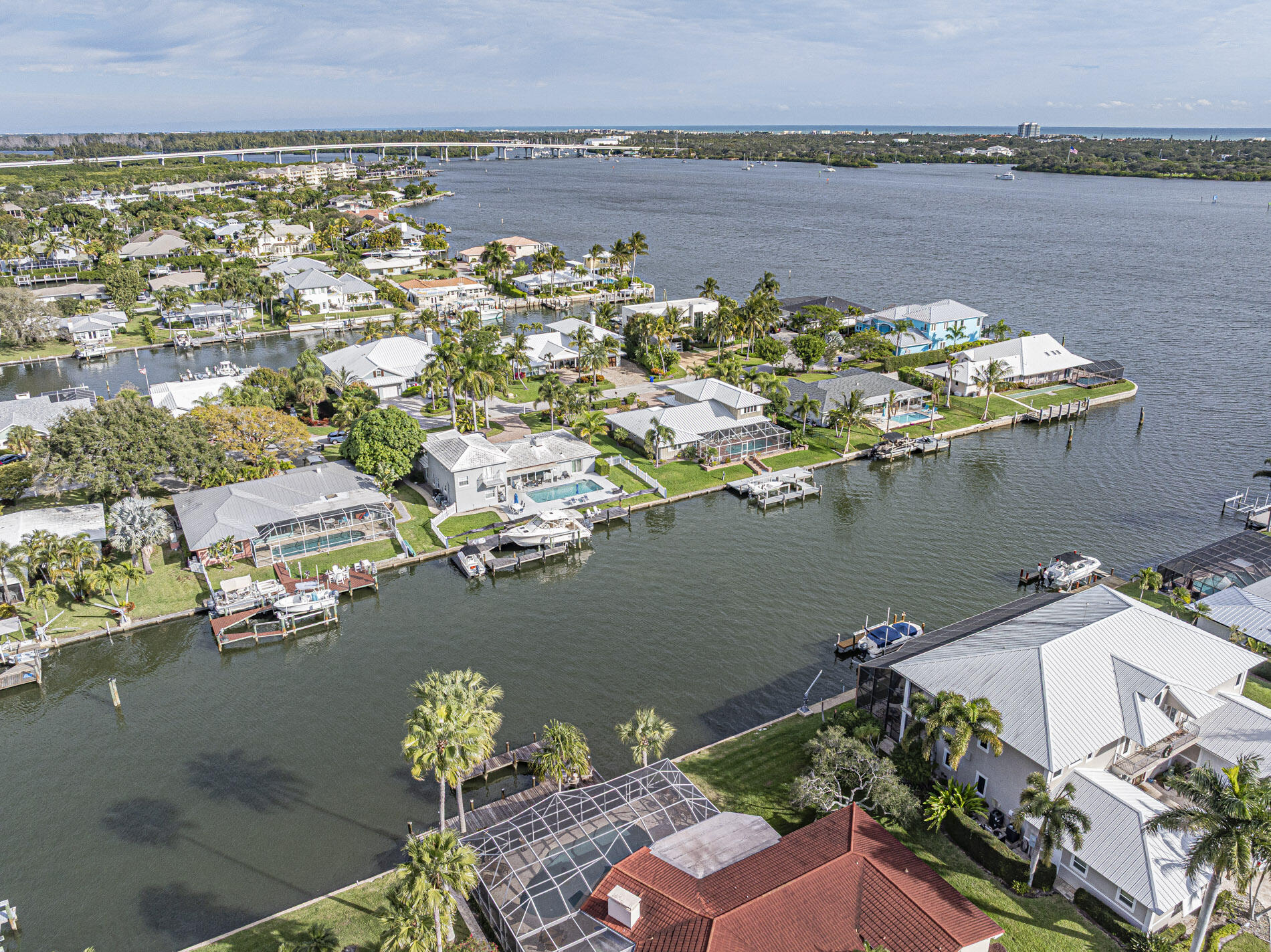 VERO ISLES PLAT NO 2 - Residential