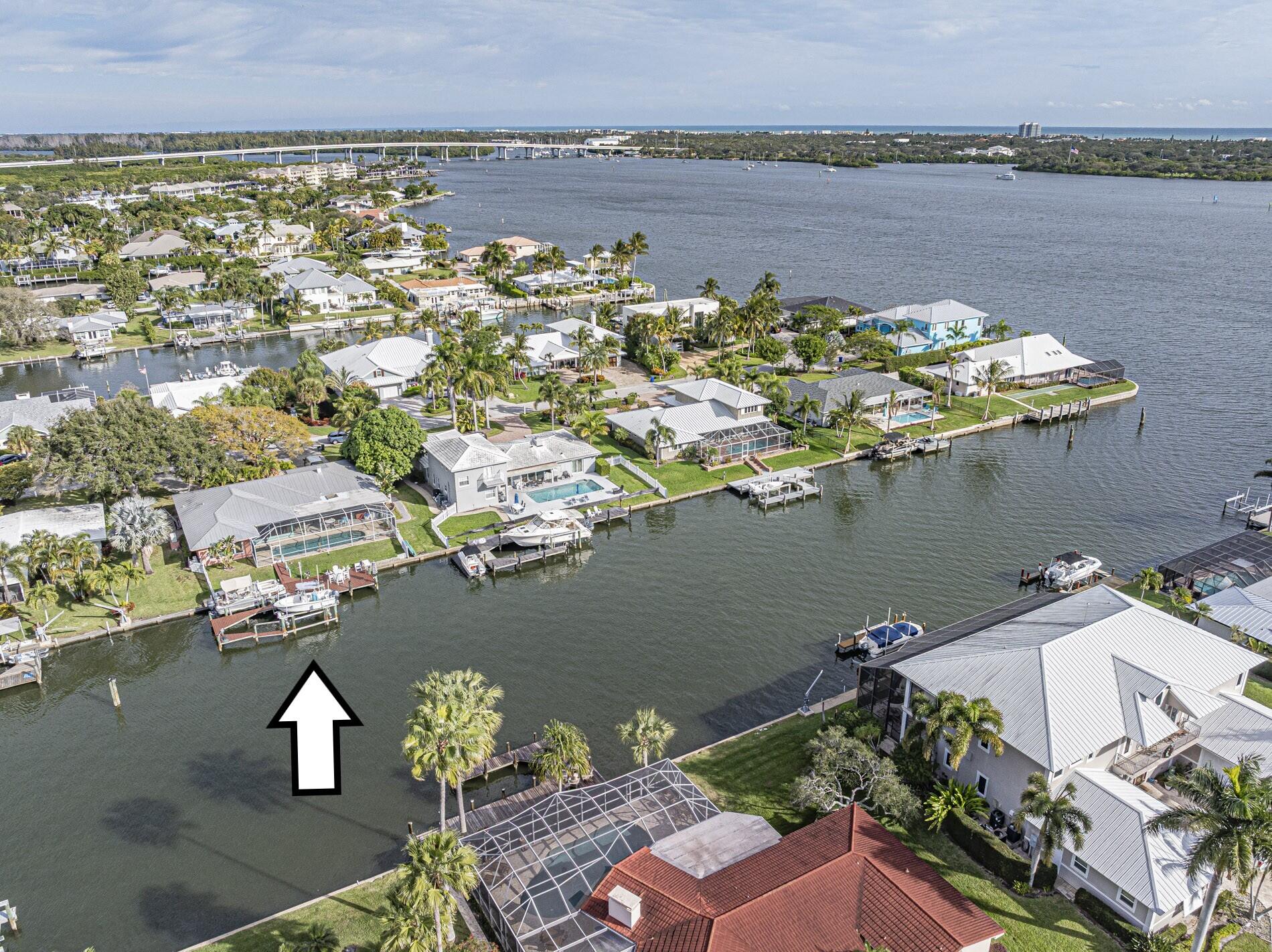 VERO ISLES PLAT NO 2 - Residential