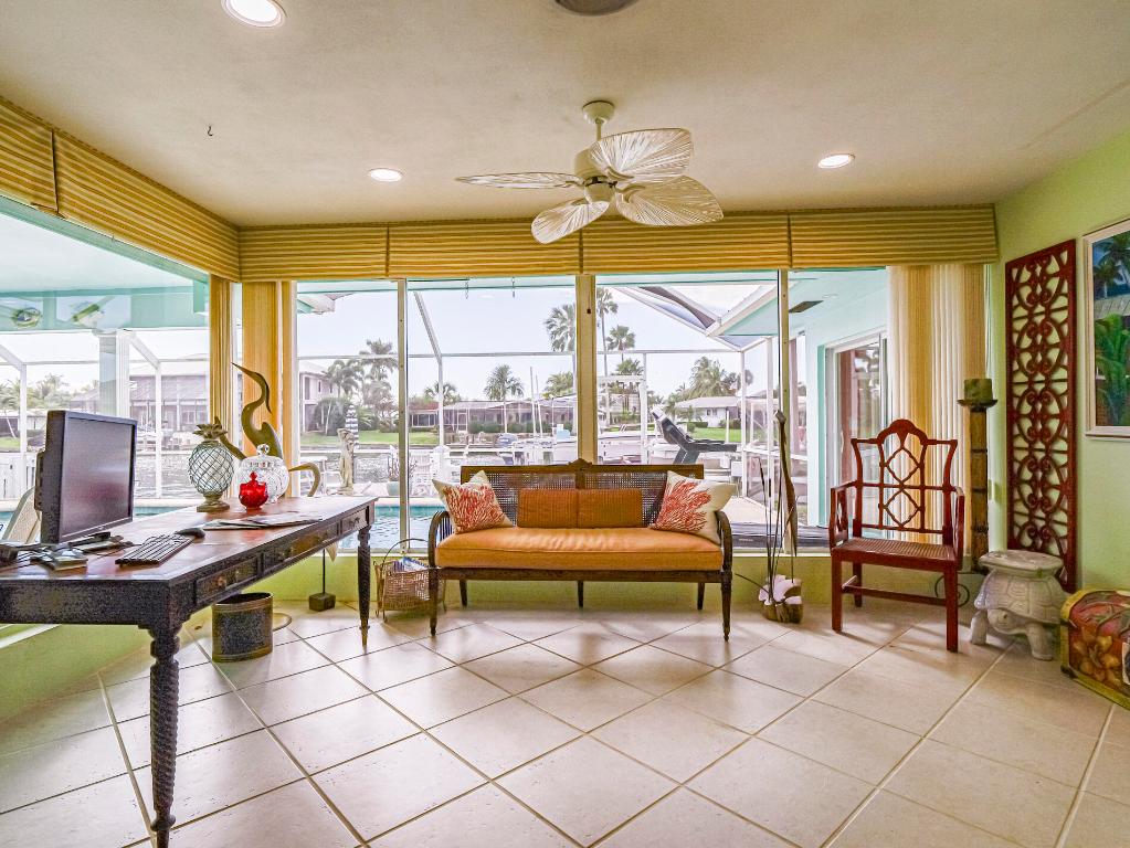 VERO ISLES PLAT NO 2 - Residential