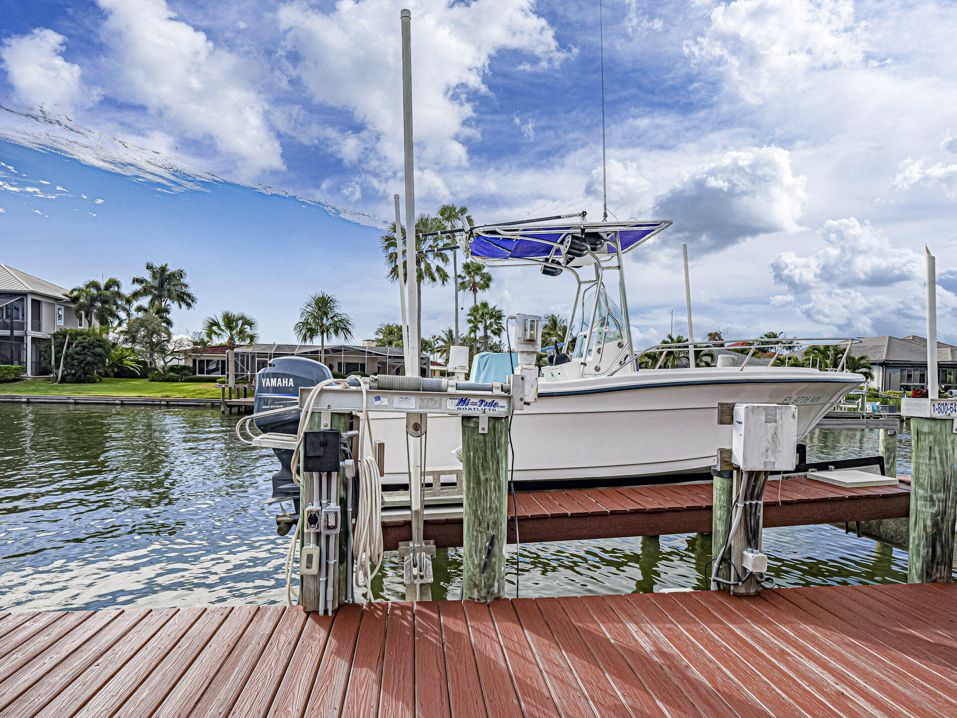 VERO ISLES PLAT NO 2 - Residential