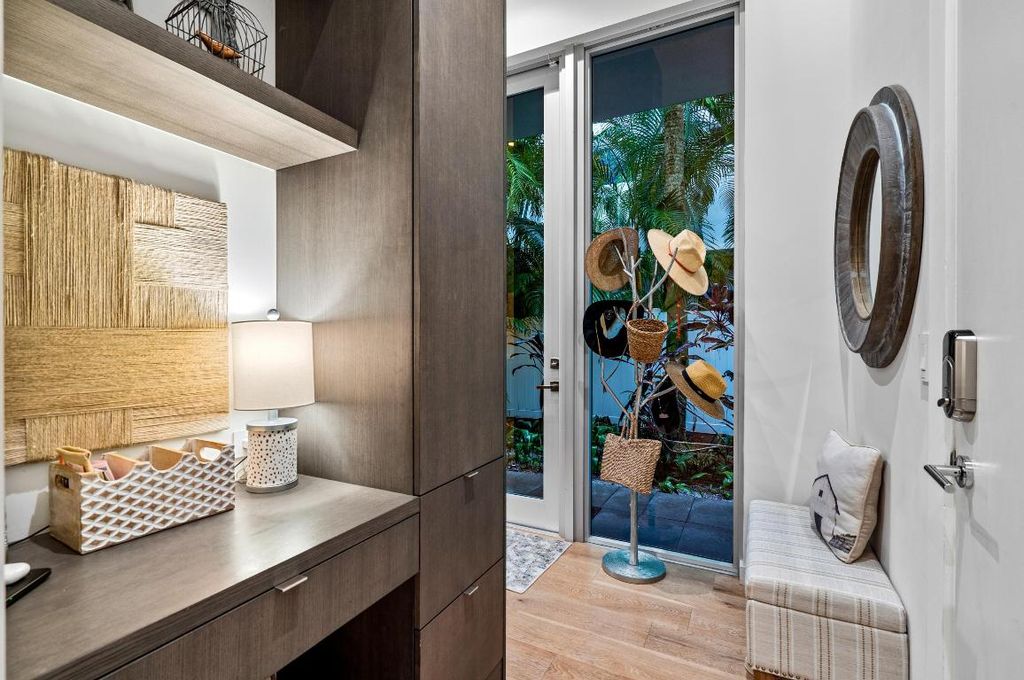 Photo of 322 NE 7th Avenue, Delray Beach, FL 33483 (MLS # R11059114)