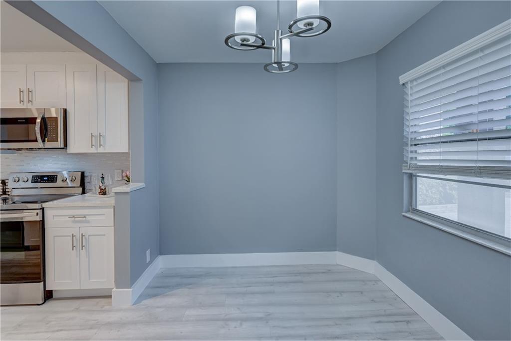 1704 Andros Isle E1