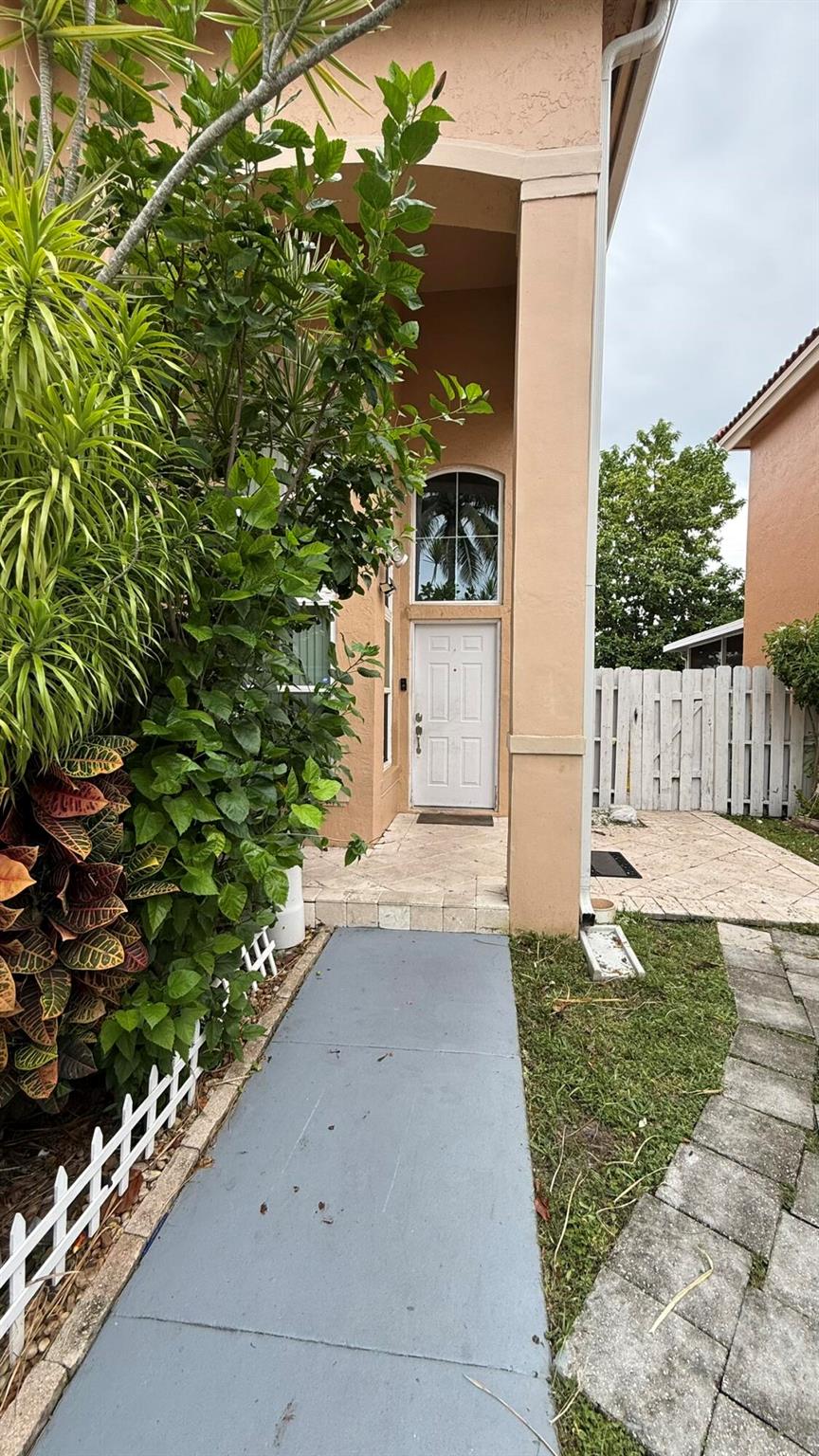 CORAL BAY PARCEL F - Residential