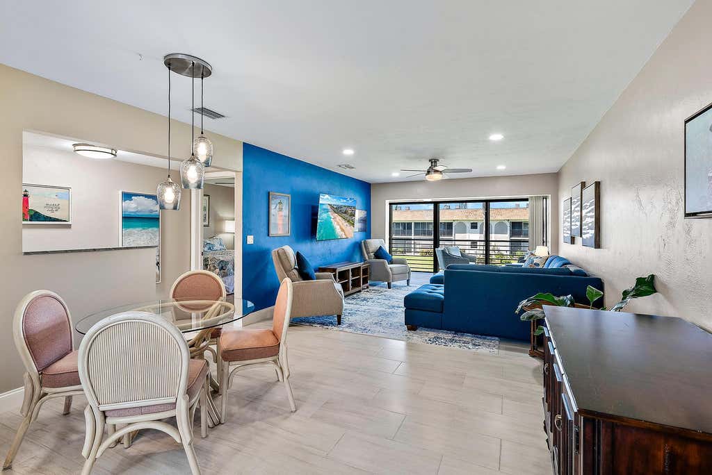 Photo of 755 Saturn Street #E204, Jupiter, FL 33477 (MLS # R10970254)