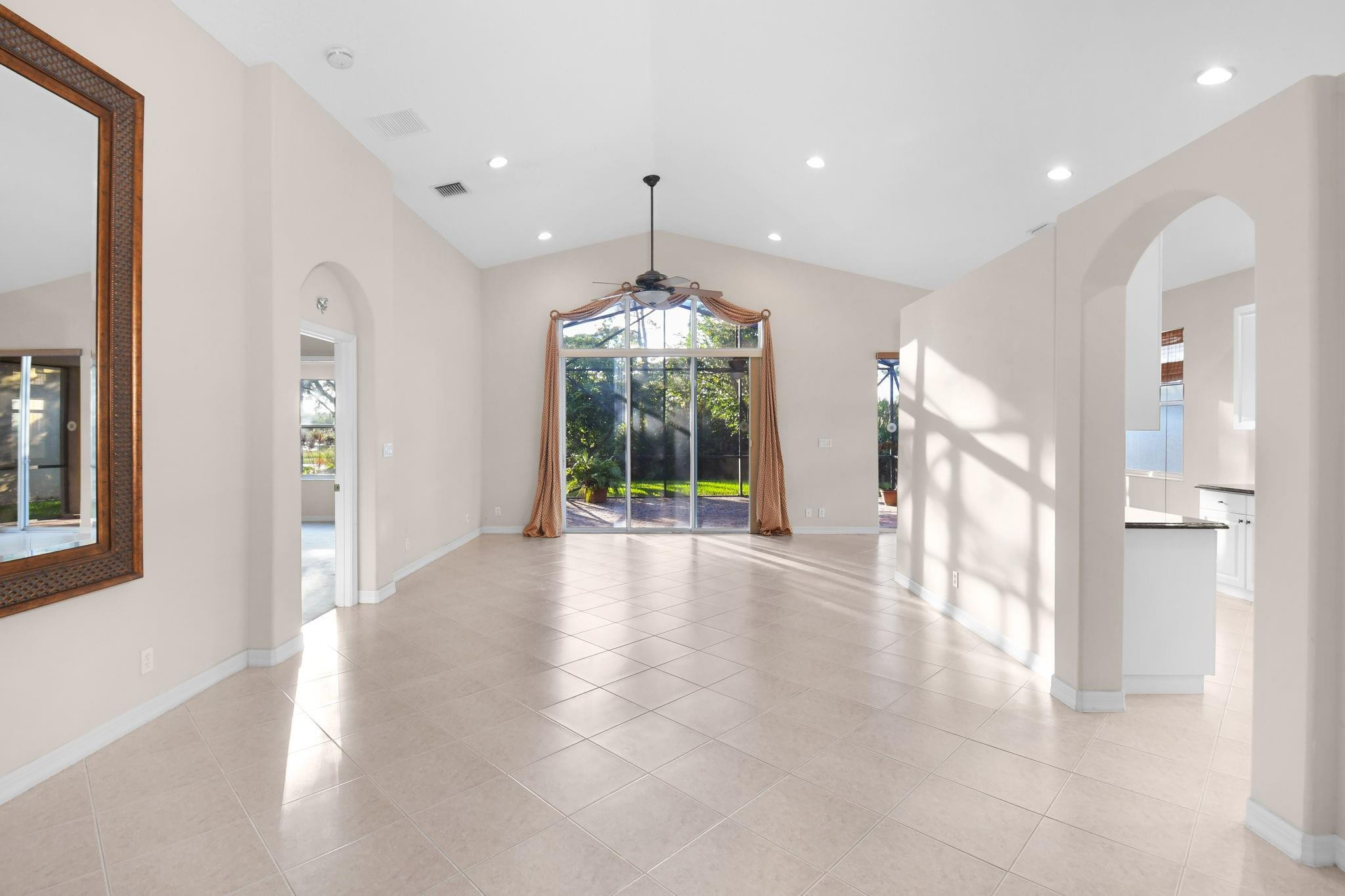 7084 SE Cricket Court