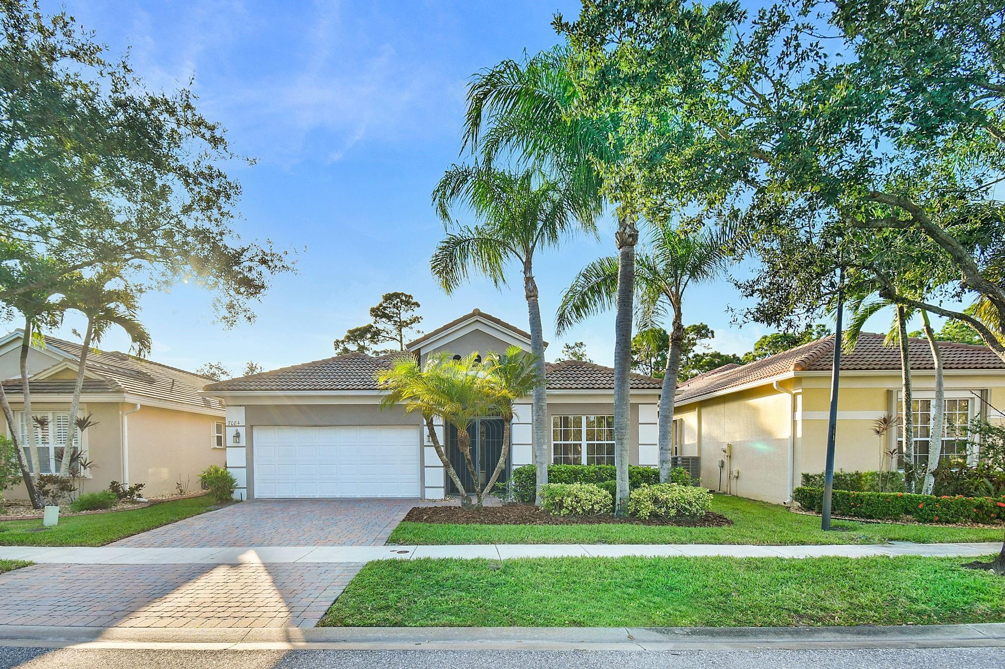 Summerfield Golf Club 01 - Residential