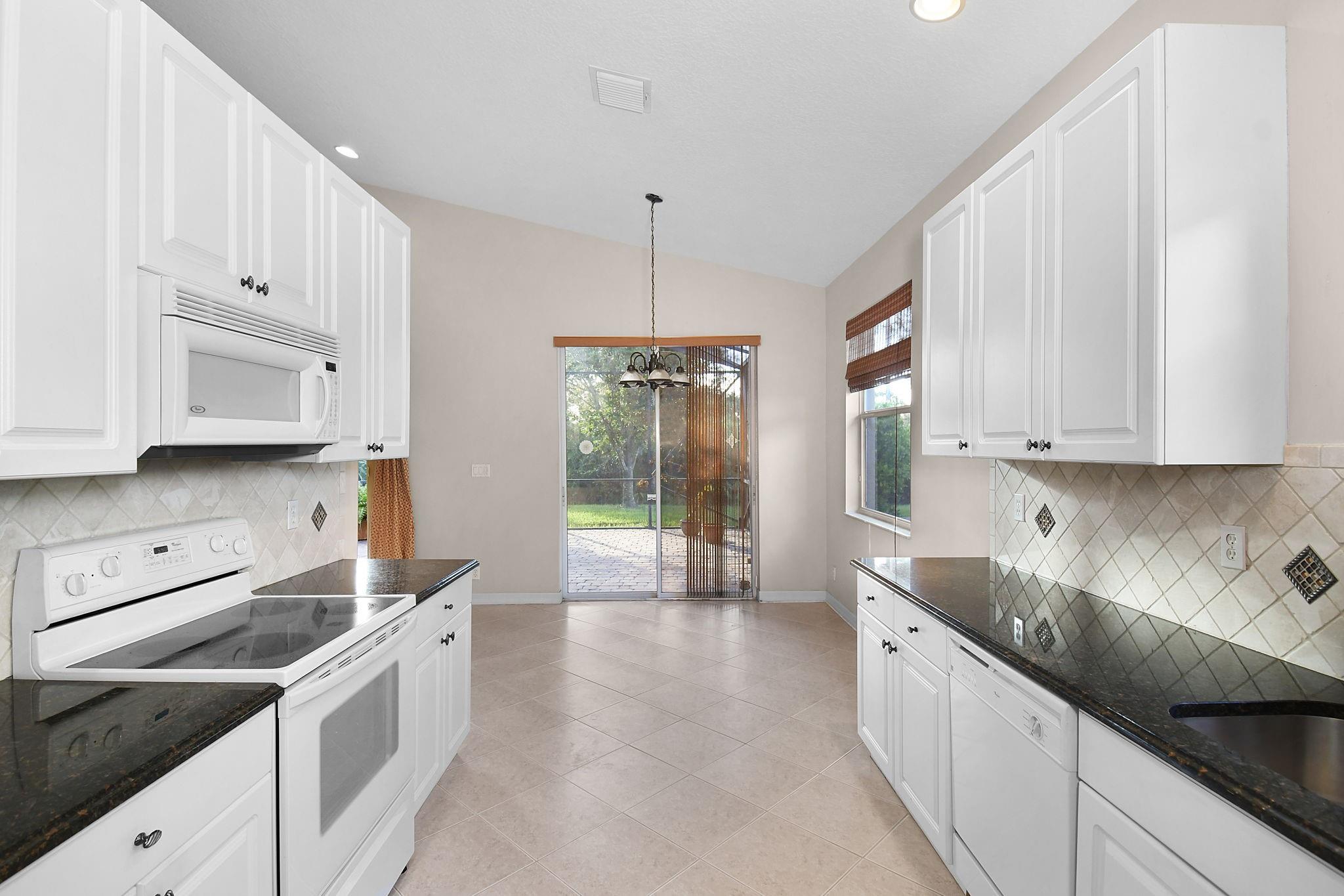 Summerfield Golf Club 01 - Residential
