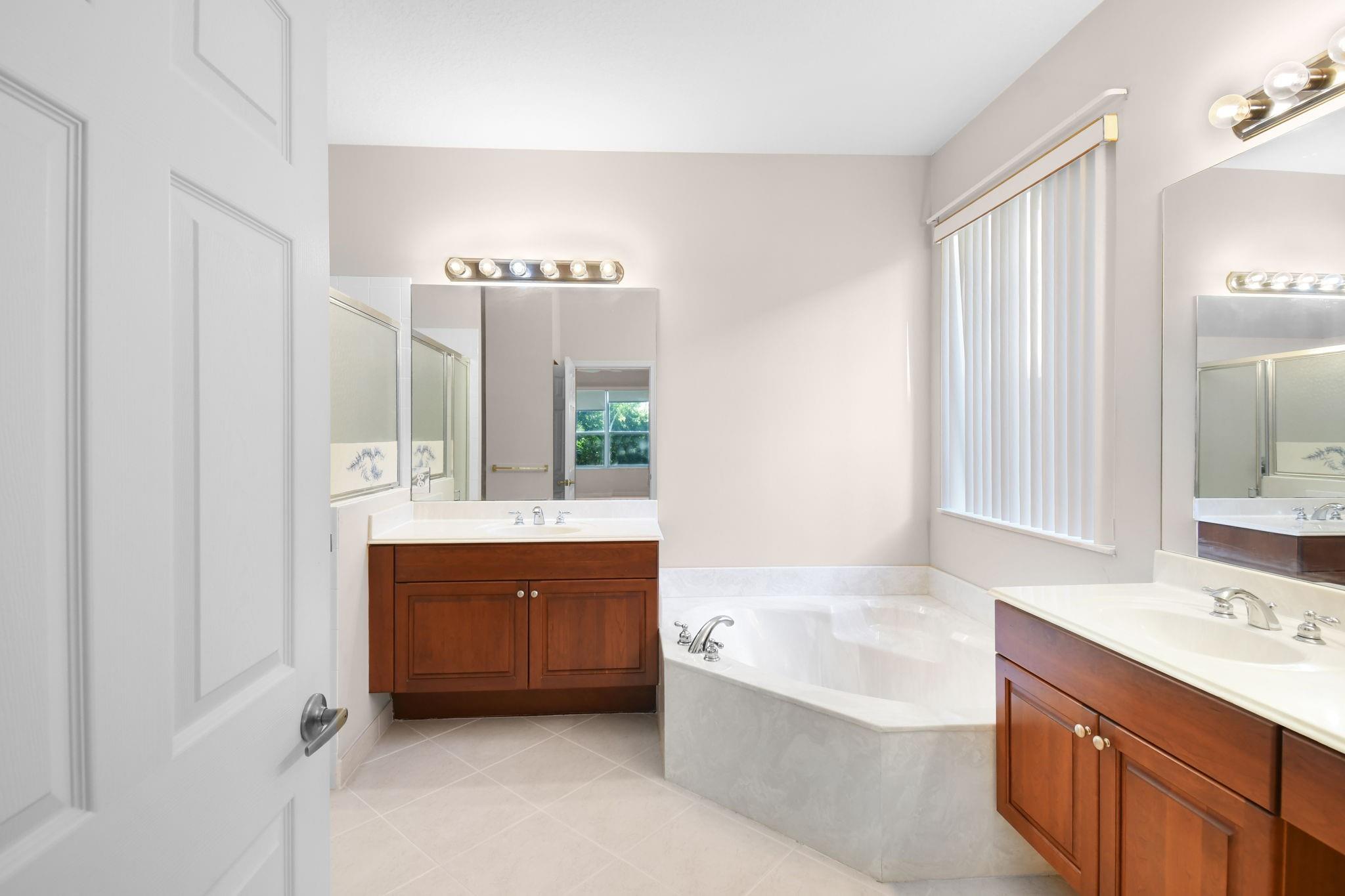 Summerfield Golf Club 01 - Residential