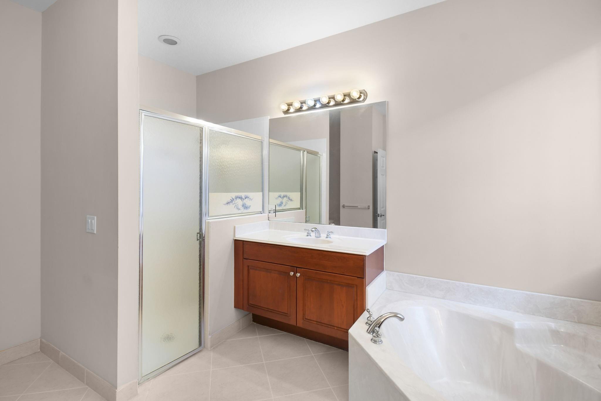 Summerfield Golf Club 01 - Residential