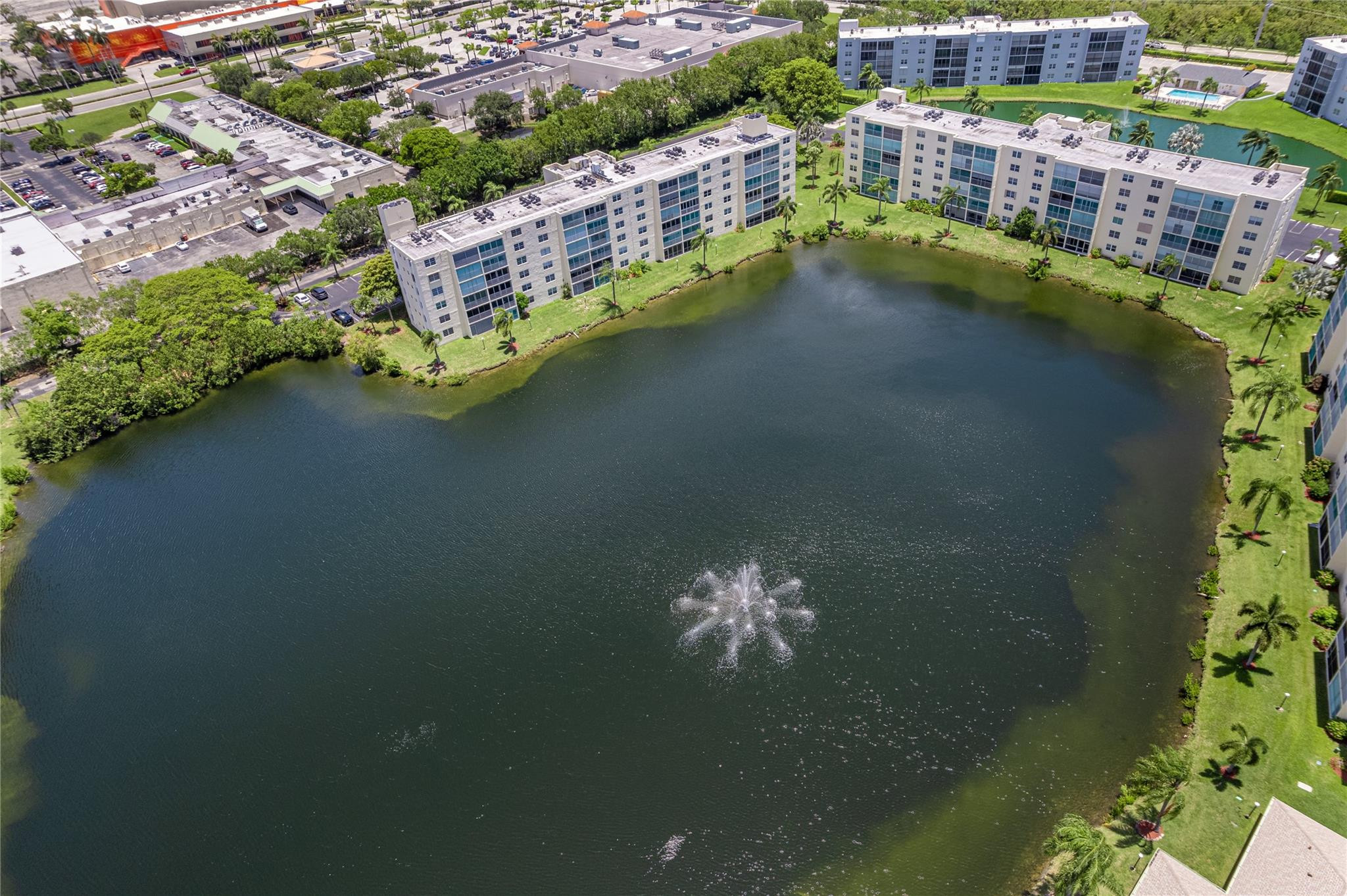 Meadowbrook Lakes - Residential