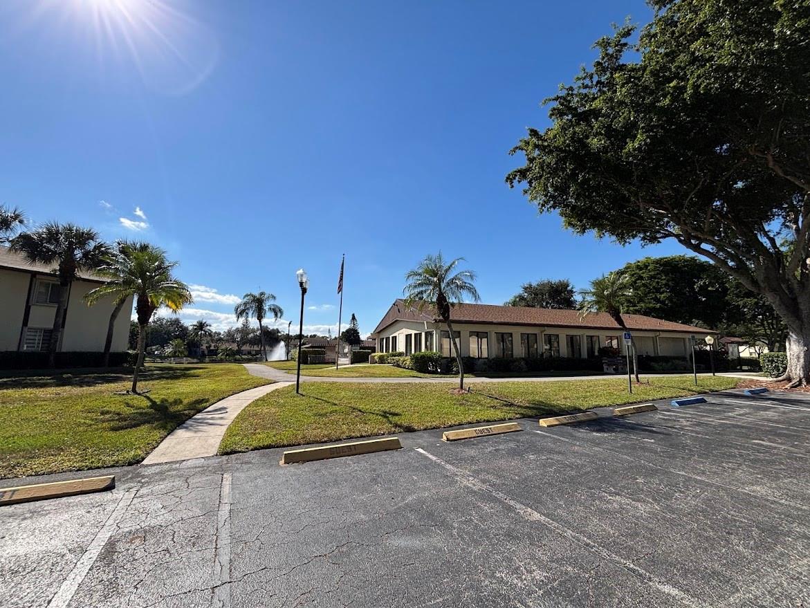 PINE RIDGE AT HAVERHILL C - Residential Lease