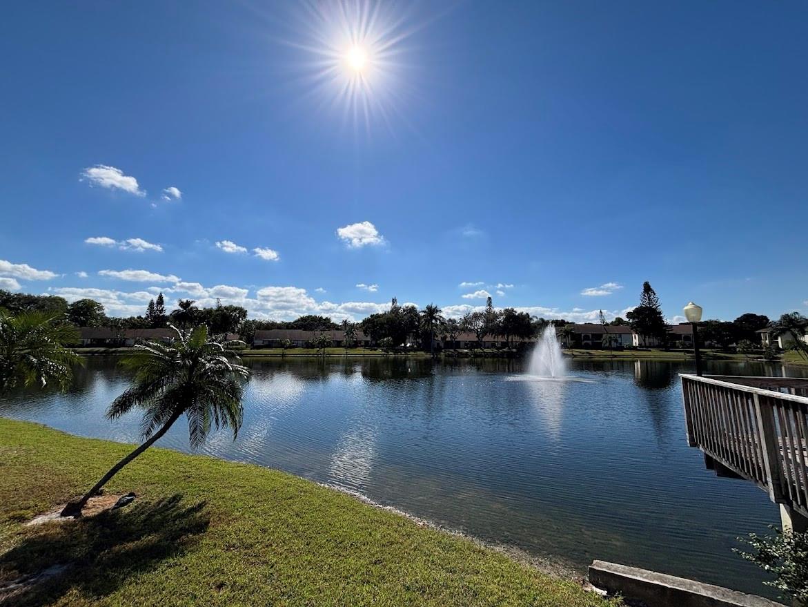 PINE RIDGE AT HAVERHILL C - Residential Lease