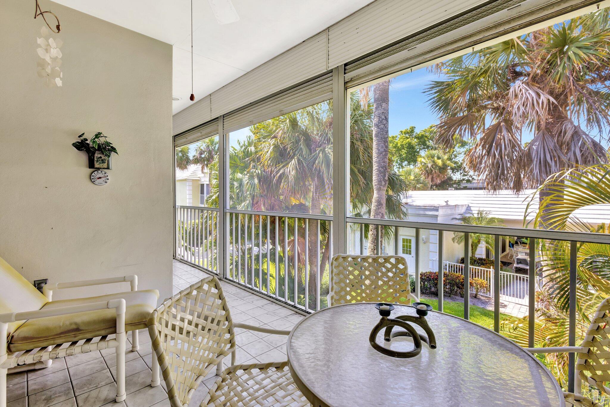 BANYAN HOUSE CONDO - Residential