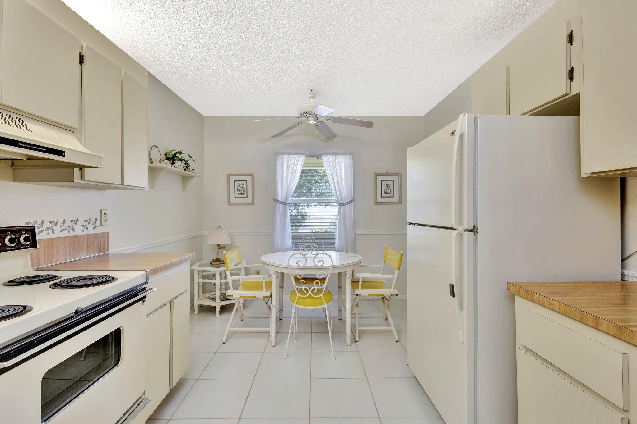 BANYAN HOUSE CONDO - Residential
