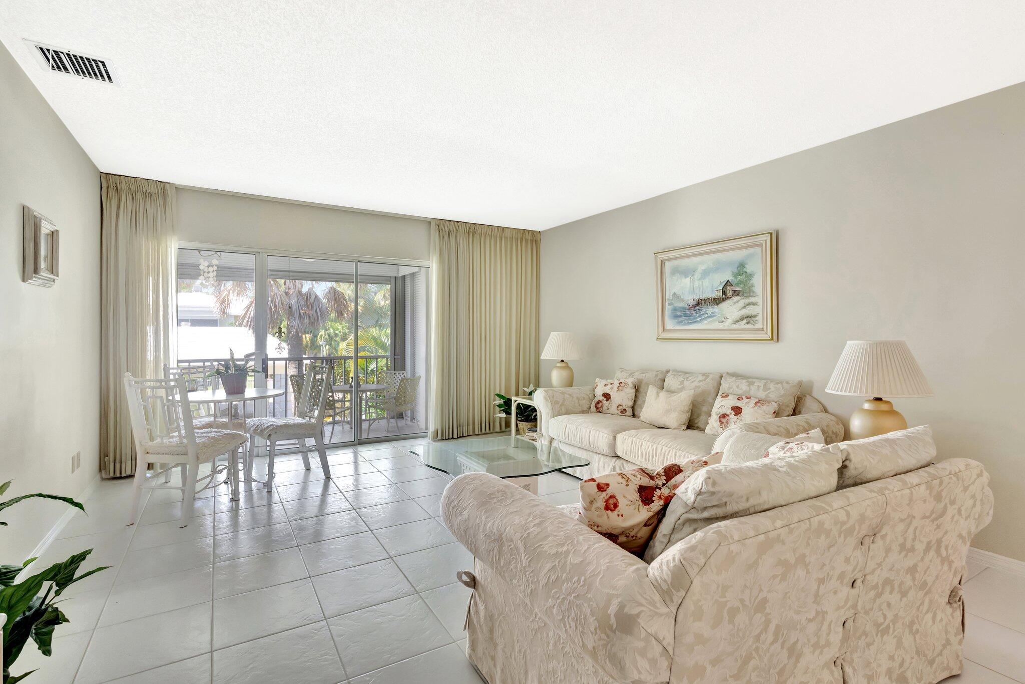 BANYAN HOUSE CONDO - Residential