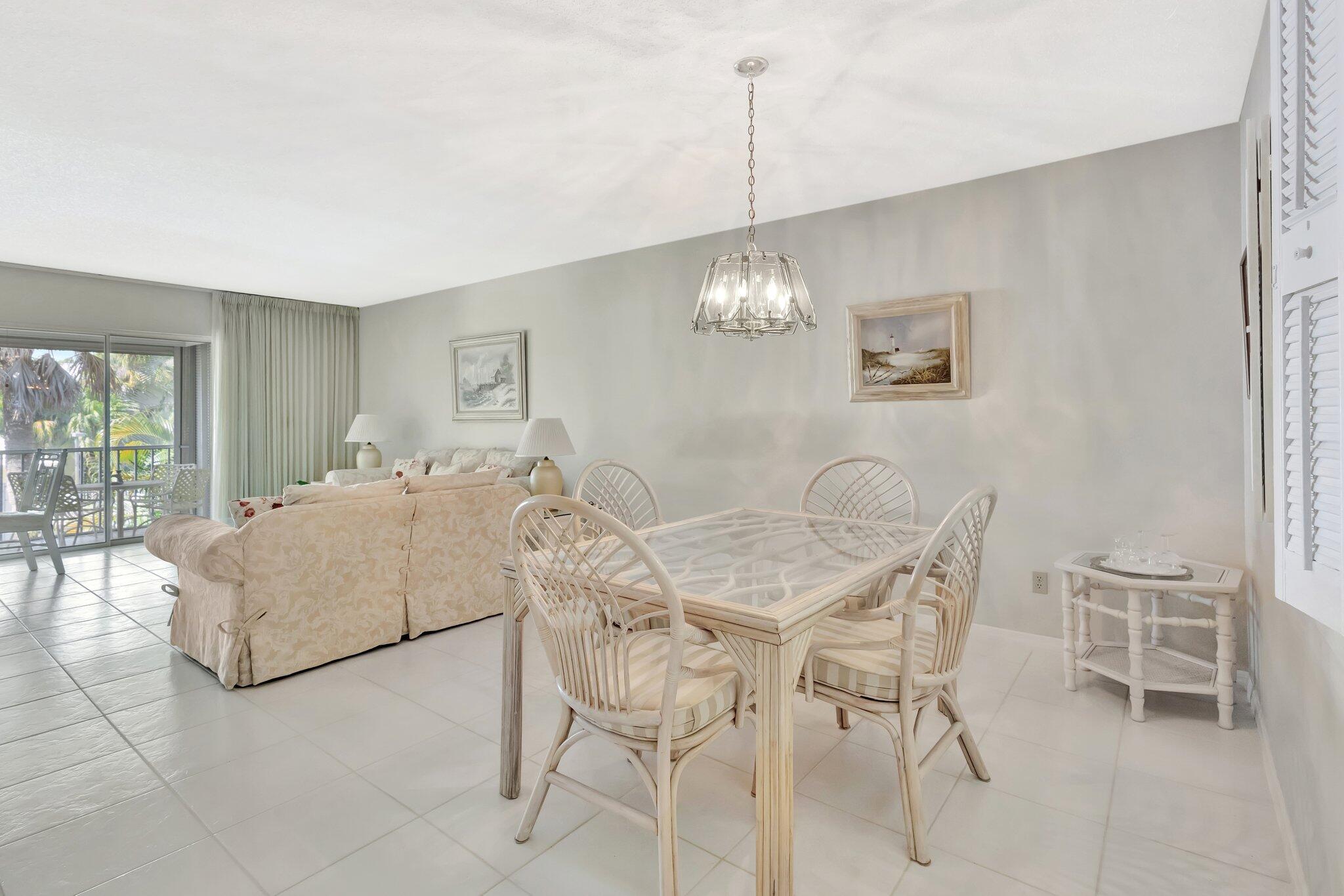 BANYAN HOUSE CONDO - Residential