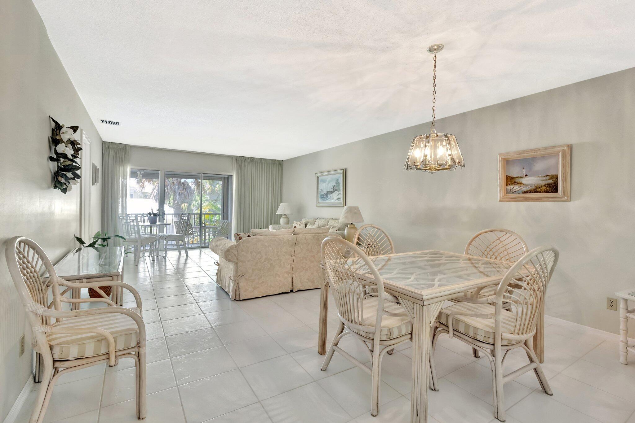 BANYAN HOUSE CONDO - Residential