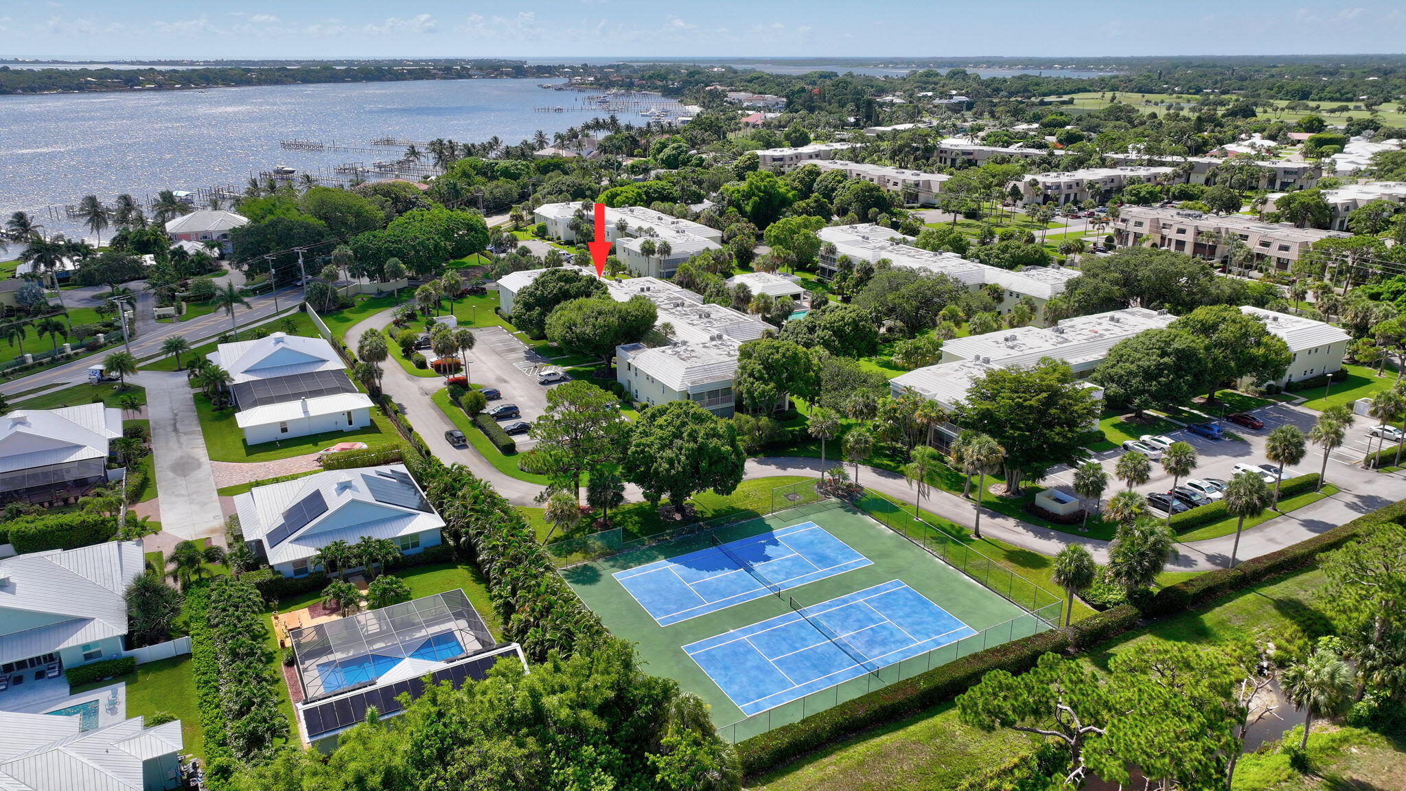 BANYAN HOUSE CONDO - Residential