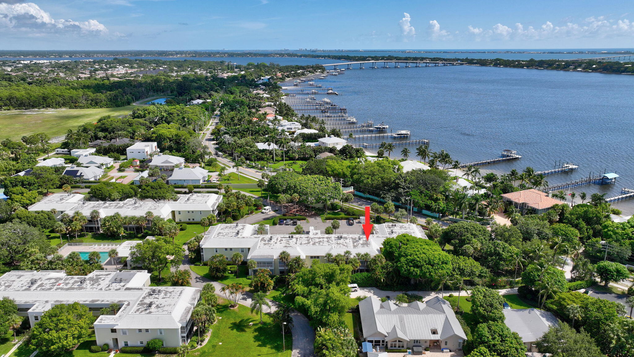 BANYAN HOUSE CONDO - Residential