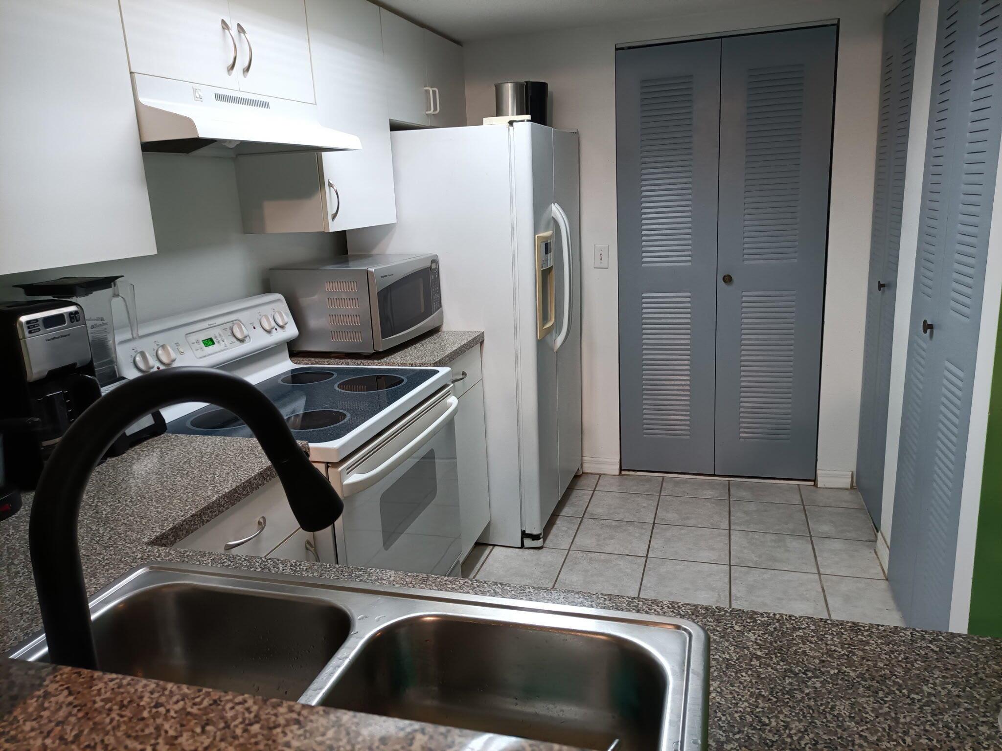 5031 Wiles Road 103