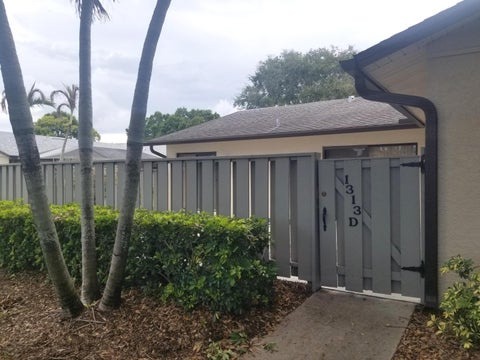 Photo of 1313 PEPPERTREE Trail #D, Fort Pierce, FL 34950 (MLS # B26070548)