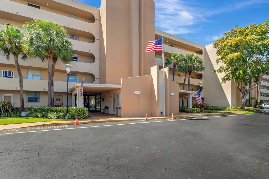 Photo of 6461 NW 2nd Avenue #5050, Boca Raton, FL 33487 (MLS # B26066041)