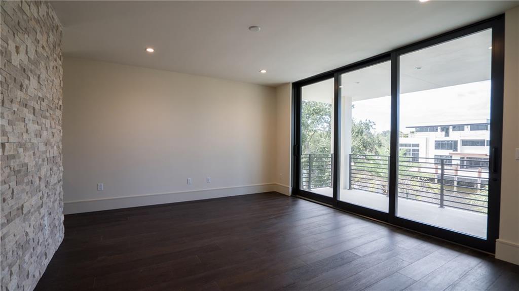 Rio Vista Isles - Residential