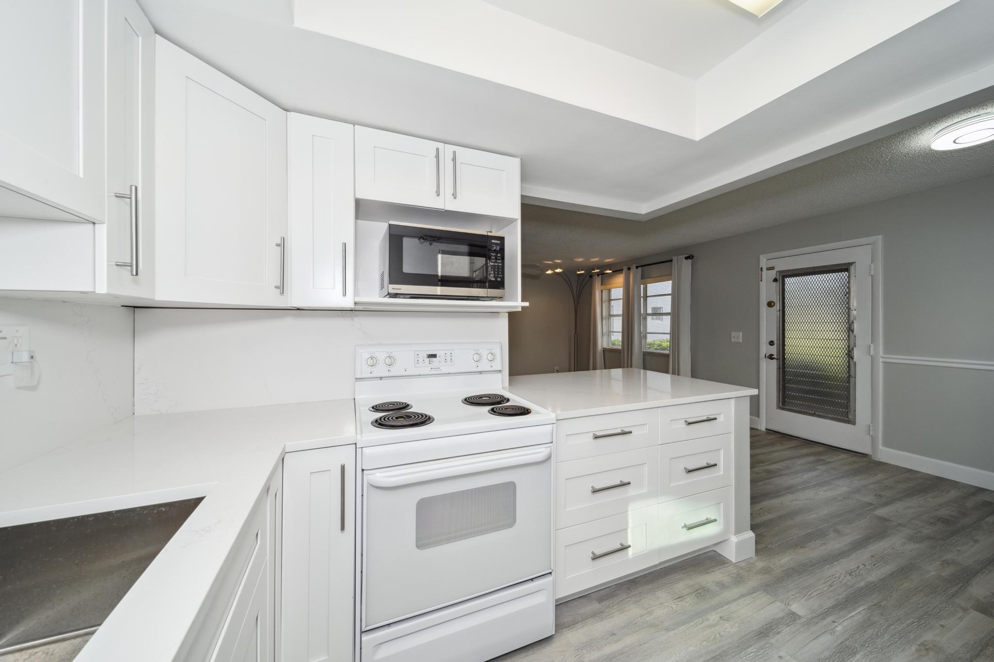 KINGS POINT FLANDERS COND - Residential Lease
